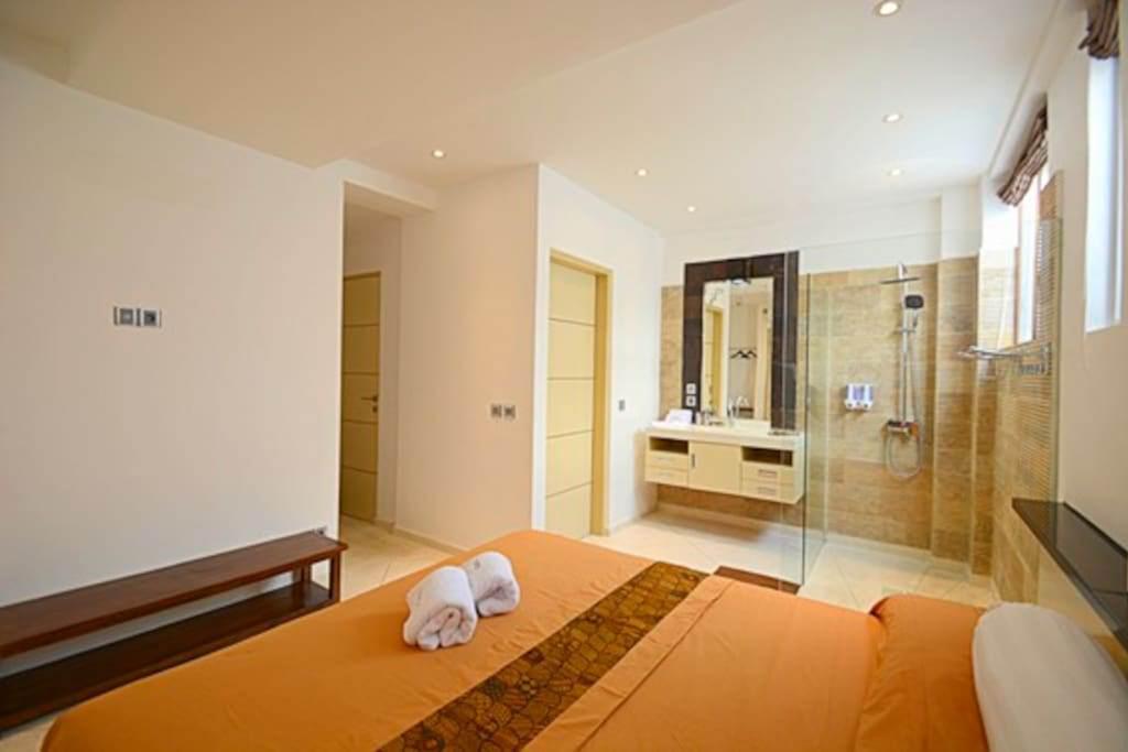 Flora Apartment Bali เซมินยัค ภายนอก รูปภาพ